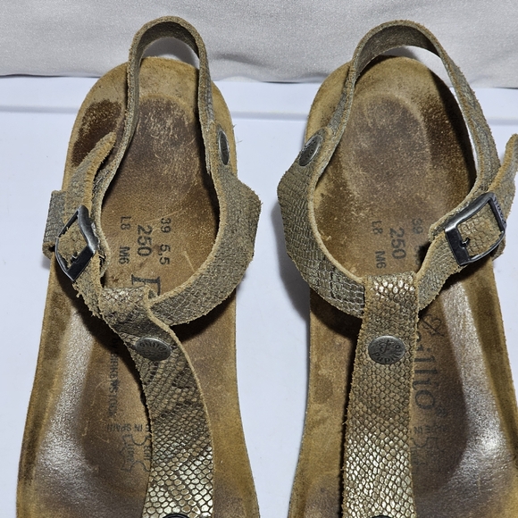 Papillo by Birkenstock Thong Sandals Womens Size US 8 / EU 39 Snake Print - Picture 8 of 10